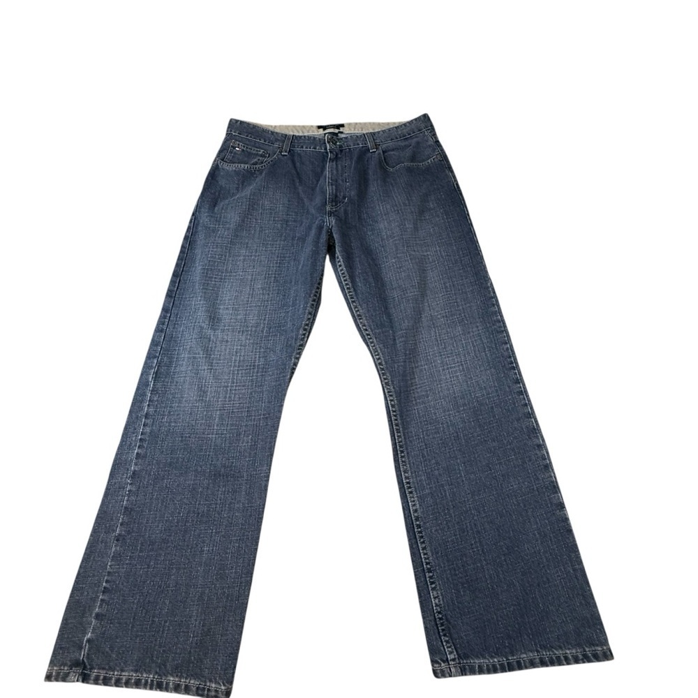Tommy Hilfiger Blue Jeans  MENS 38x32 Straight Freedom Fit